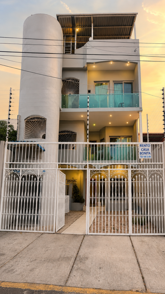 Casa Bonita en Renta – Lázaro Cárdenas